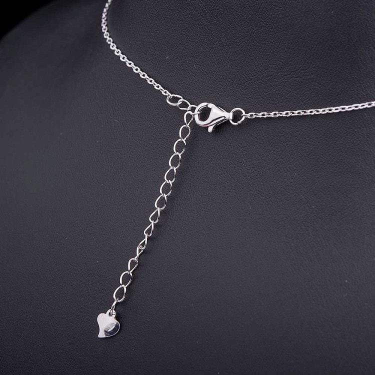 Срібне кольє "Метелик" з фіанітами і перламутром 18337 від ювелірного магазину Онікс - 2