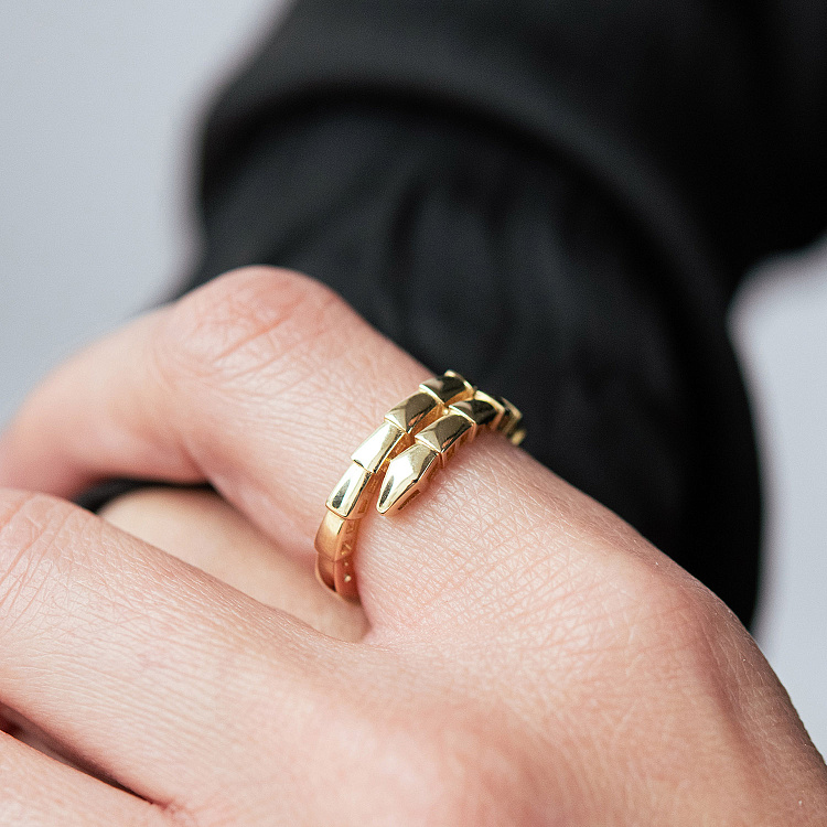 Кольцо "Змея" в желтом золоте к08308 от ювелирного магазина Оникс - 1