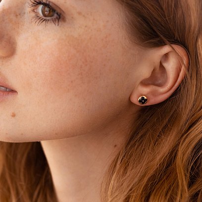 Асимметричные золотые серьги - пусеты "Клевер" (эмаль) 311383100 №2