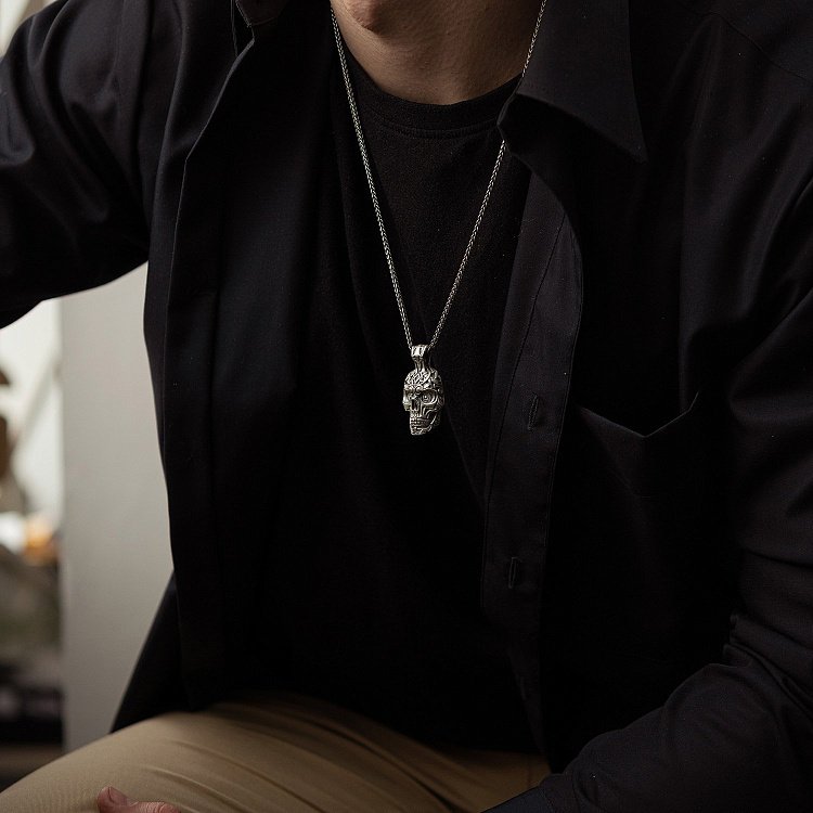 Срібна підвіска "Череп" (чорніння) 132570 від ювелірного магазину Онікс - 11