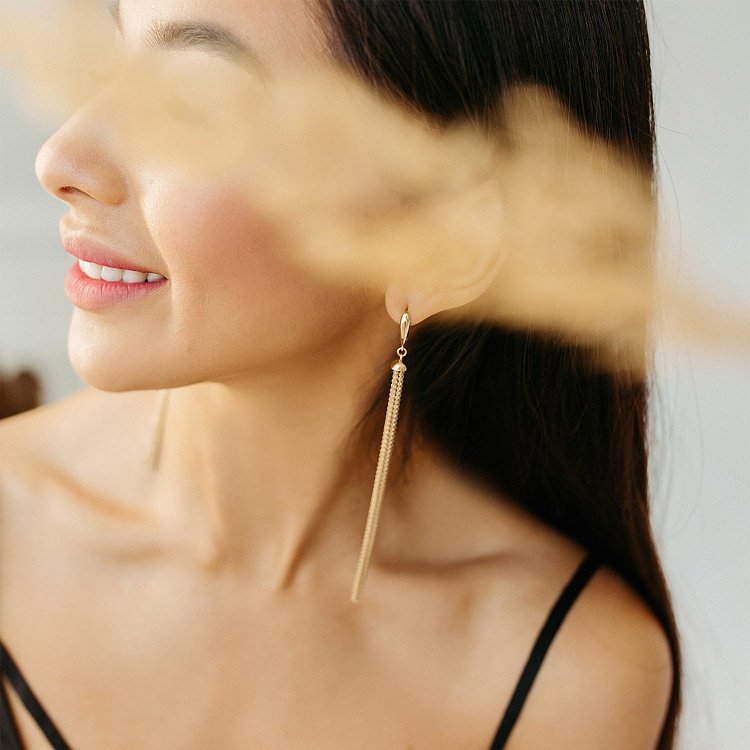 Золотые висячие серьги "Дождь" 480051 от ювелирного магазина Оникс - 8