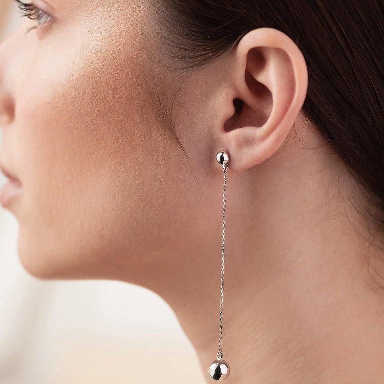 Сережки - пусети "Margo" з кульками на ланцюжку (біле золото) с08242 від ювелірного магазину Онікс - 3