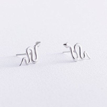 Серьги - пусеты "Змеи" в белом золоте с07918