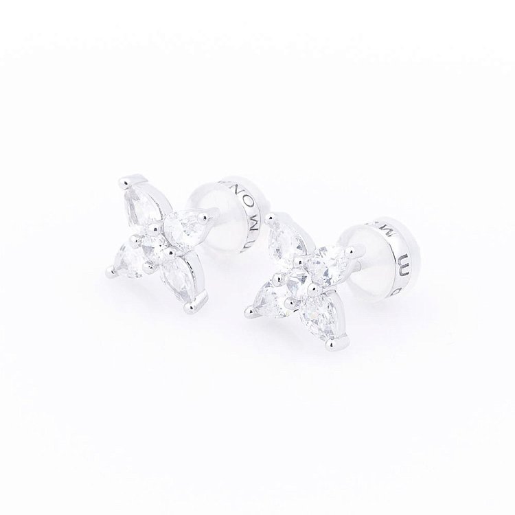 Срібні сережки-пусети з фіанітами 122063 від ювелірного магазину Онікс