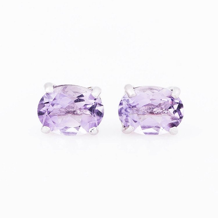 Серебряные серьги-гвоздики с аметистом 6х8 121964 от ювелирного магазина Оникс - 2