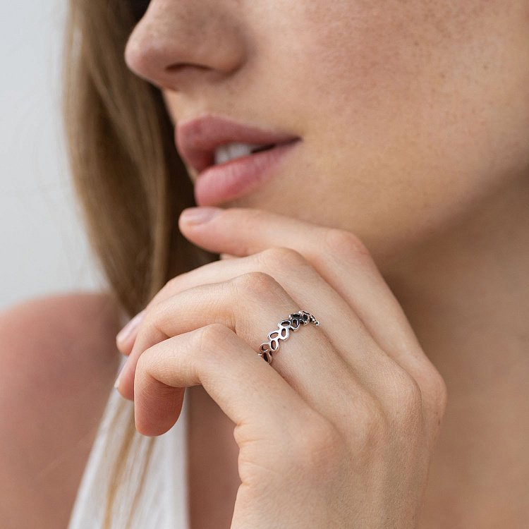 Каблучка "Пелюстки" в сріблі 112539 від ювелірного магазину Онікс - 4