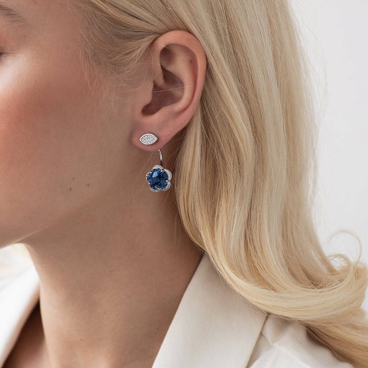 Золоті сережки - джекети "Квіточки" з синіми сапфірами с1005 від ювелірного магазину Онікс - 1