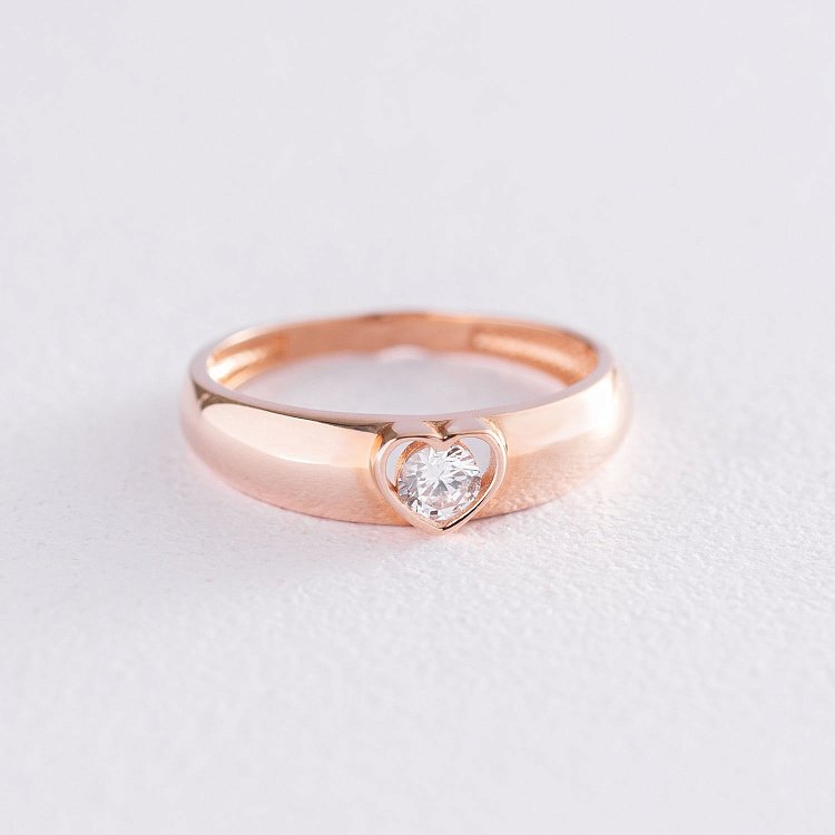 Золотое кольцо Сердце с фианитом к06588 от ювелирного магазина Оникс