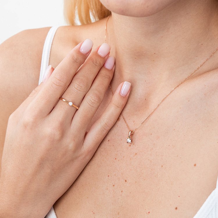 Золота заручальна каблучка з фіанітом к02399 від ювелірного магазину Онікс - 1