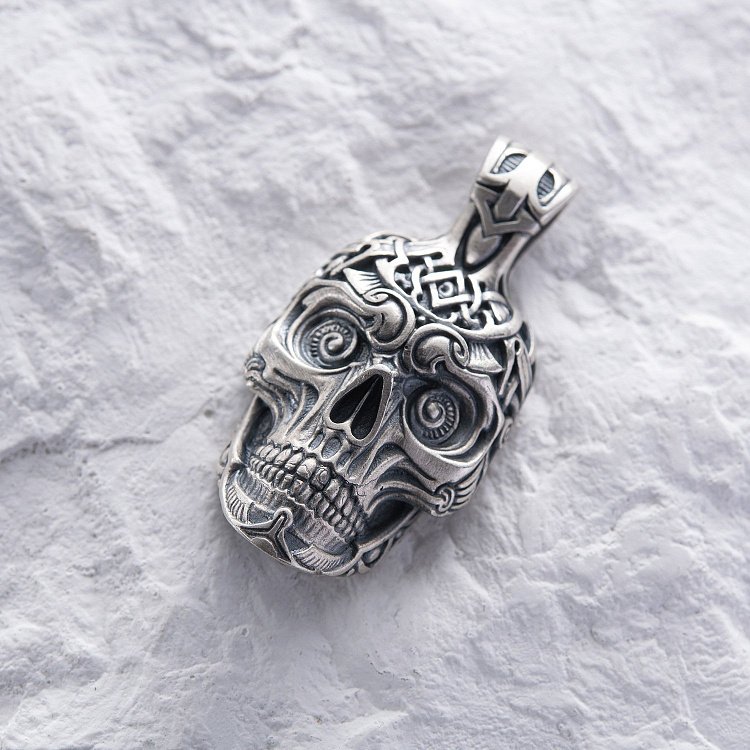 Срібна підвіска "Череп" (чорніння) 132570 від ювелірного магазину Онікс - 8