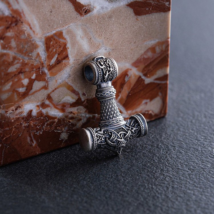 Срібний кулон "Молот Тора" 7042 від ювелірного магазину Онікс - 8