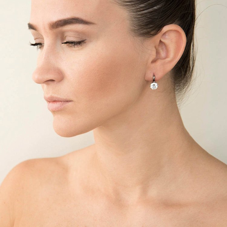 Серебряные серьги (фианит) 121271 от ювелирного магазина Оникс - 2