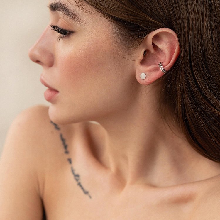 Срібні сережки-пусети без каменів 122437 від ювелірного магазину Онікс - 3