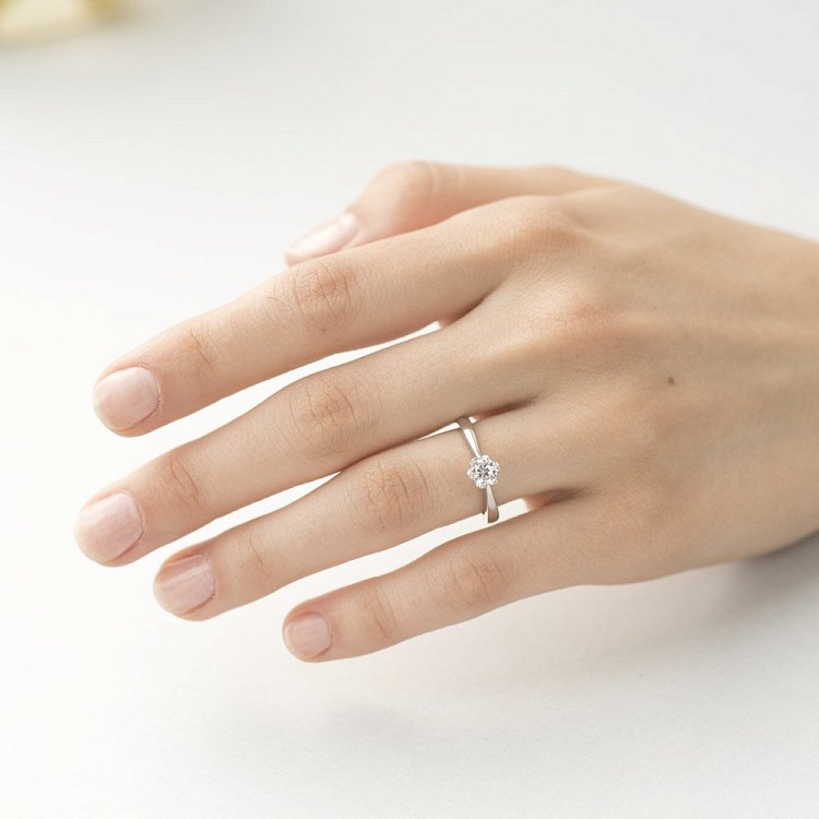 Золота заручальна каблучка з фіанітом к05700 від ювелірного магазину Онікс - 3