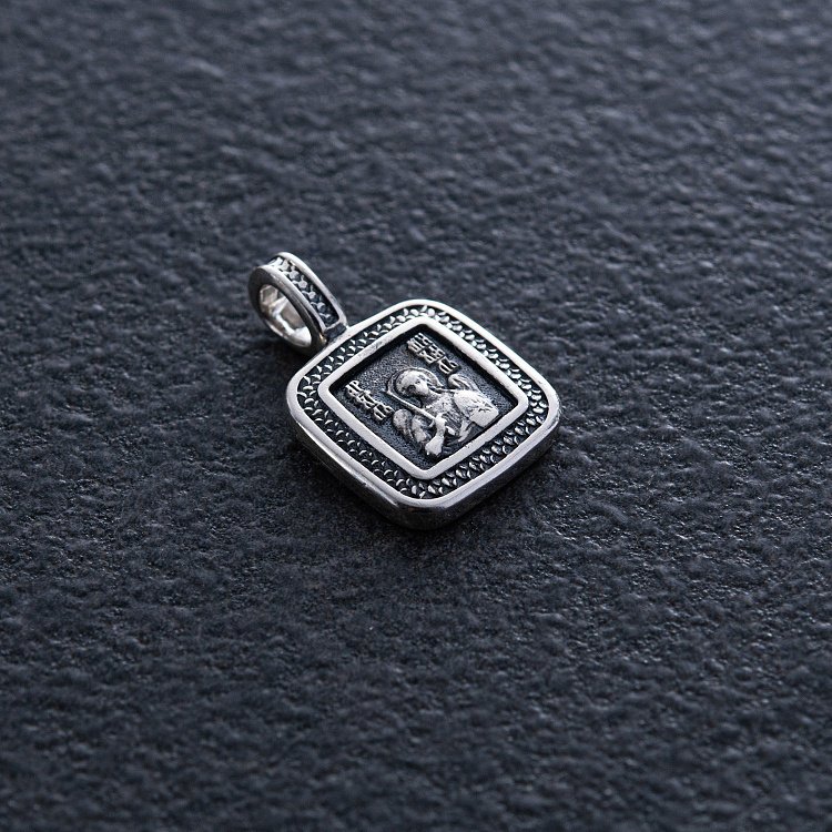 Серебряная ладанка "Ангел Хранитель - Архангел Михаил" 132890 от ювелирного магазина Оникс