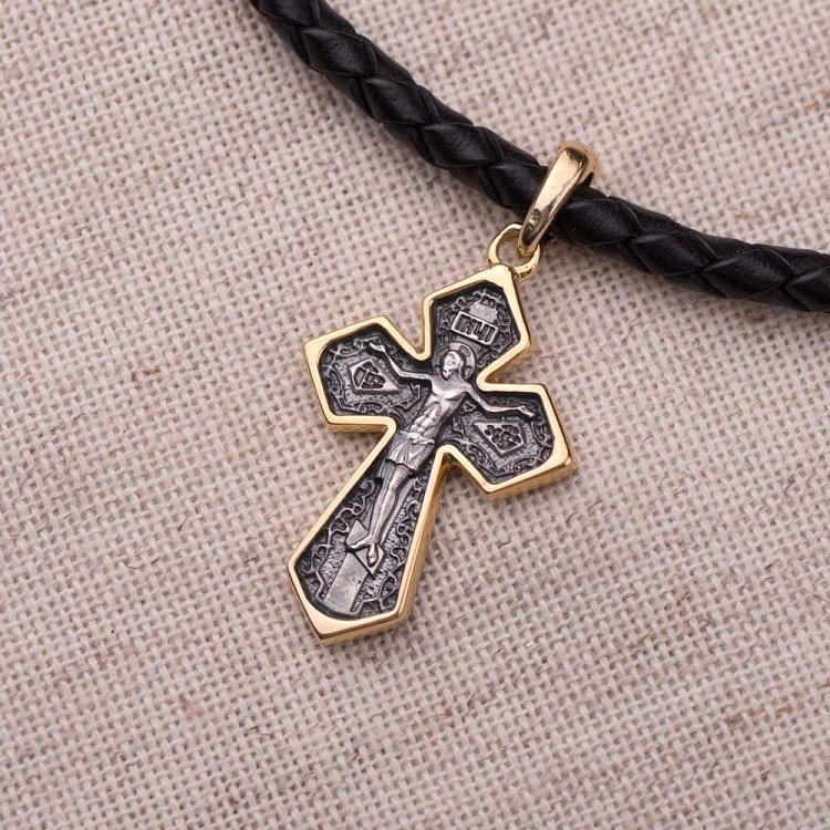 Серебряный православный крест с позолотой "Распятие" 132424 от ювелирного магазина Оникс