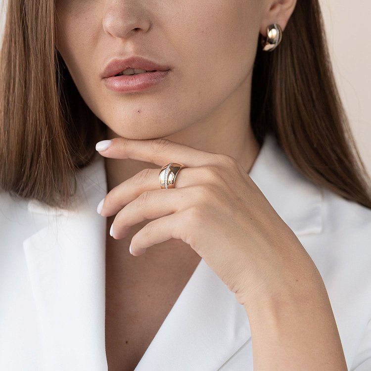 Золота каблучка з білими фіанітами к06570 від ювелірного магазину Онікс - 1