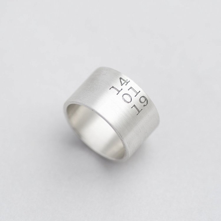 Перстень "Дата" 112143data2 від ювелірного магазину Онікс - 1