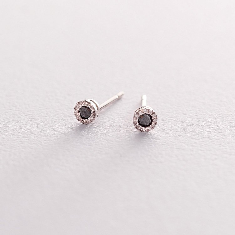 Золотые серьги-пусеты с бриллиантами сб0311ca от ювелирного магазина Оникс