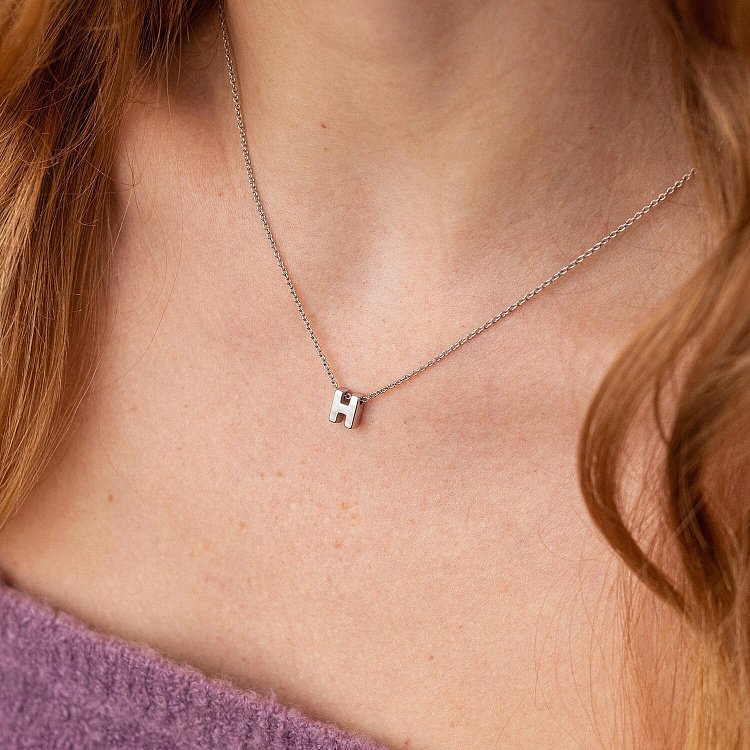 Срібне кольє з літерою "Н" 1105 Н від ювелірного магазину Онікс - 1