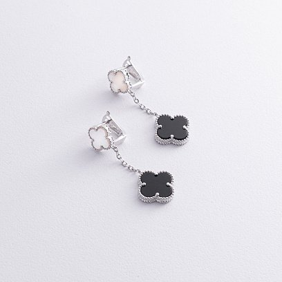 Серебряные серьги "Клевера" (перламутр, оникс) 123380 №2