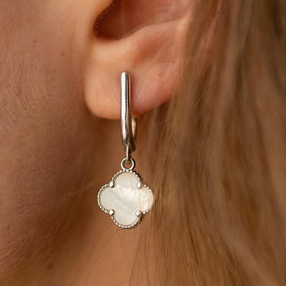 Срібні сережки "Конюшина" з перламутром 123246 №6