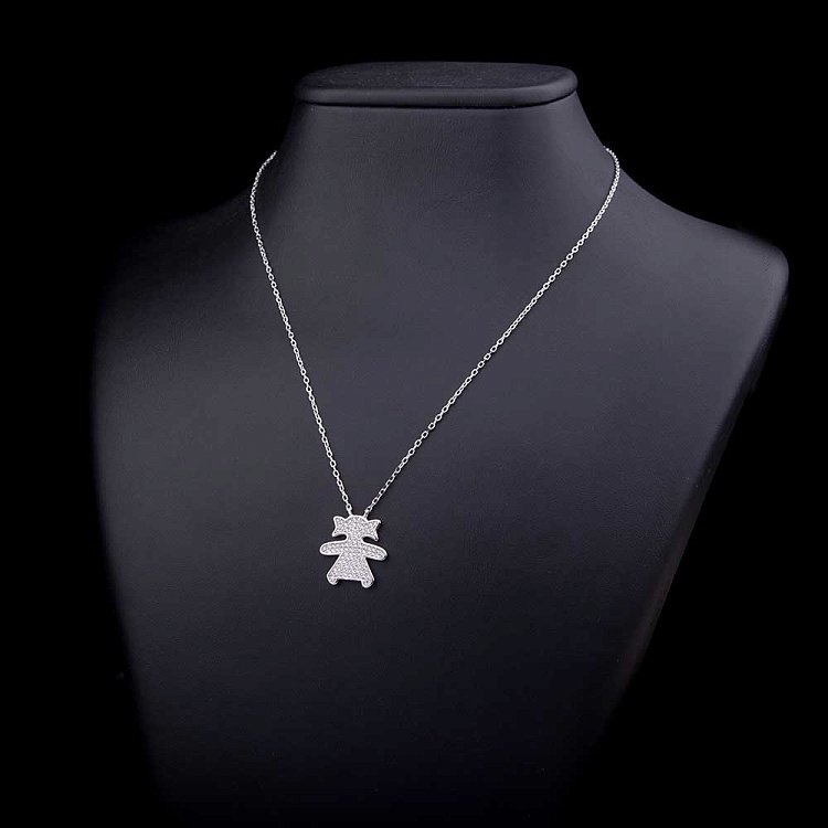 Серебряное колье "Девочка" с фианитами 18319 от ювелирного магазина Оникс - 1