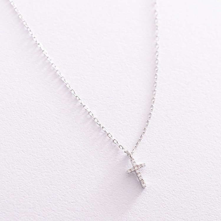 Кольє "Хрестик" в сріблі з фіанітами 181071 від ювелірного магазину Онікс