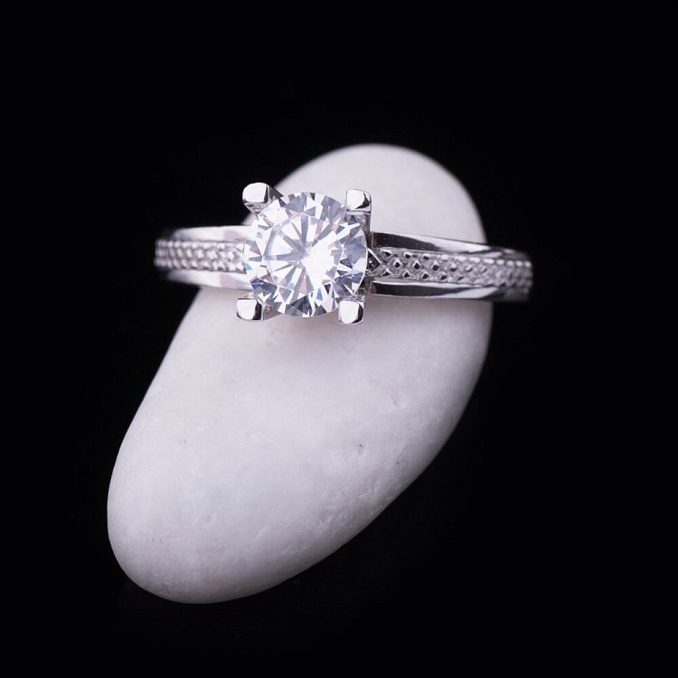 Серебряное кольцо (фианиты, родий) 111593 от ювелирного магазина Оникс - 5