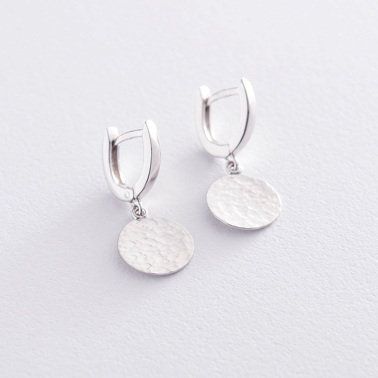 Серьги "Солнечные зайчики" в белом золоте с06753 от ювелирного магазина Оникс