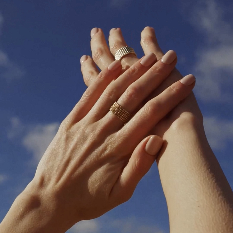 Широка каблучка "Енід" у жовтому золоті к07359 від ювелірного магазину Онікс - 7