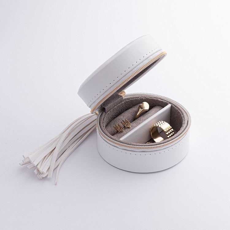 Шкатулка для украшений кв15 от ювелирного магазина Оникс - 1