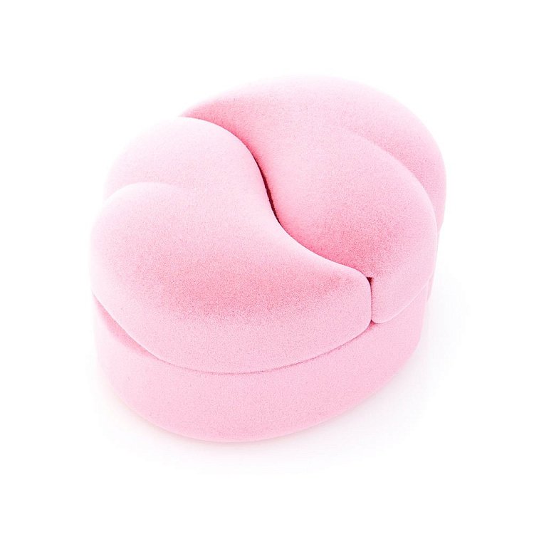 Футляр для украшений футволр от ювелирного магазина Оникс