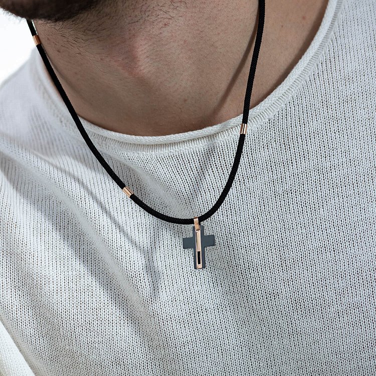 Крест из красного золота (циркон, фианиты) 503-00006/1 от ювелирного магазина Оникс - 1