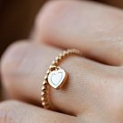 Шариковое золотое кольцо "Сердечко" с перламутром к07203 от ювелирного магазина Оникс - 8
