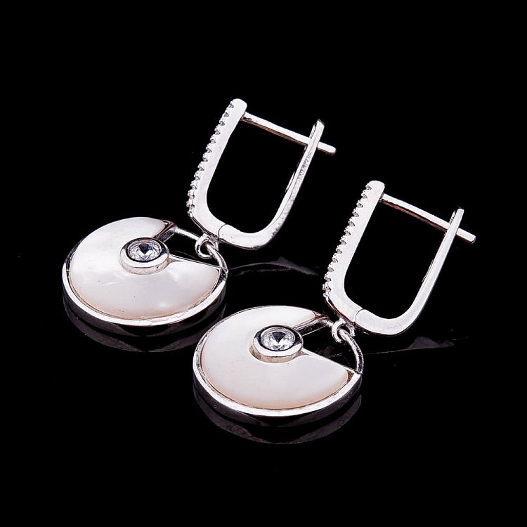 Серебряные серьги с перламутром и фианитами 121694 от ювелирного магазина Оникс - 2