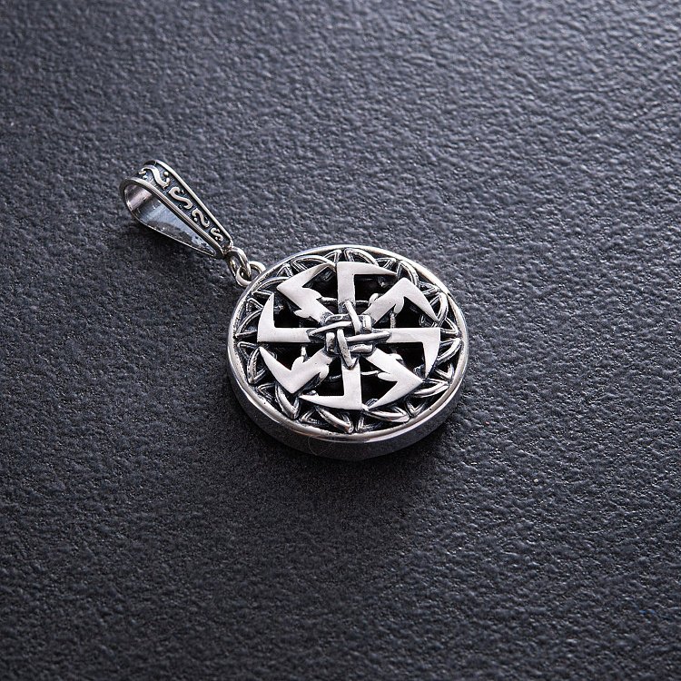 Срібний кулон "Оберіг Коловрат із Зіркою Русі" 169 від ювелірного магазину Онікс