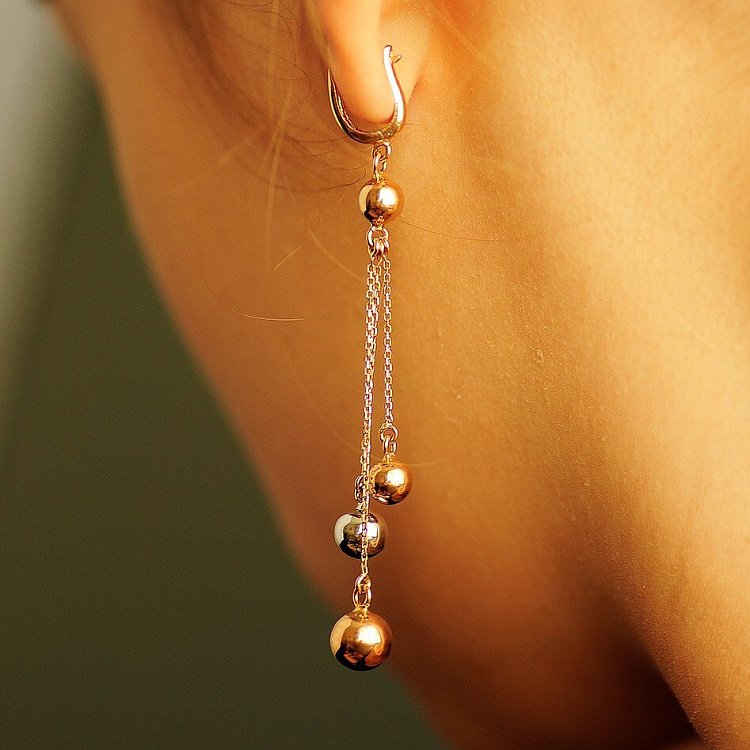 Золоті сережки з кульками с02418 від ювелірного магазину Онікс - 2