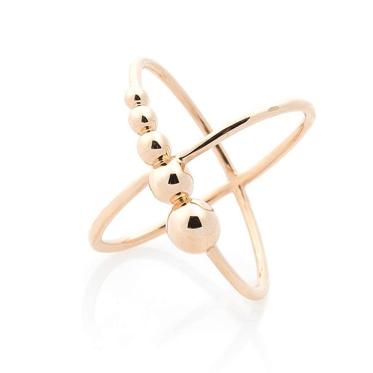 Золотое двойное кольцо с шариками к05589 от ювелирного магазина Оникс