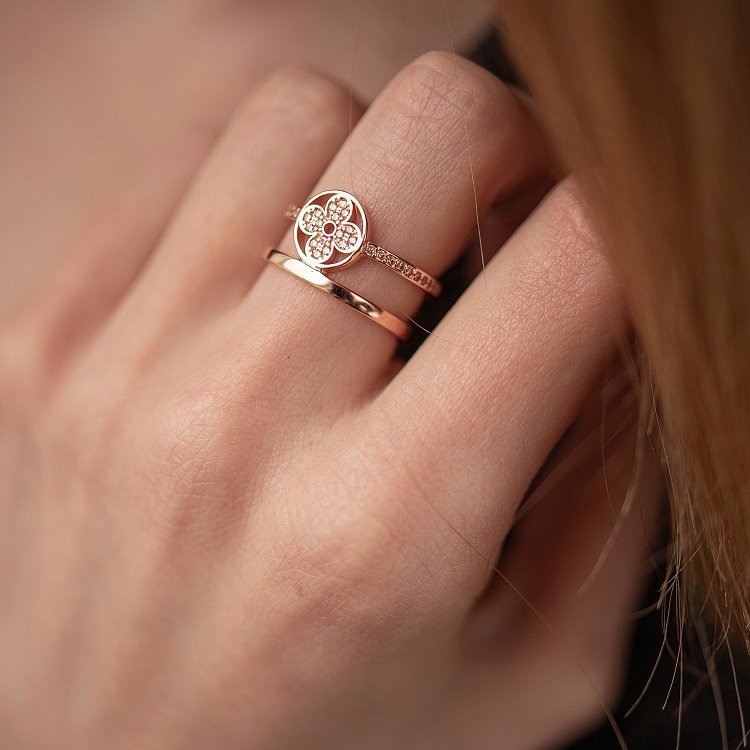 Кольцо "Клевер" в красном золоте (фианиты) к07350 от ювелирного магазина Оникс - 1