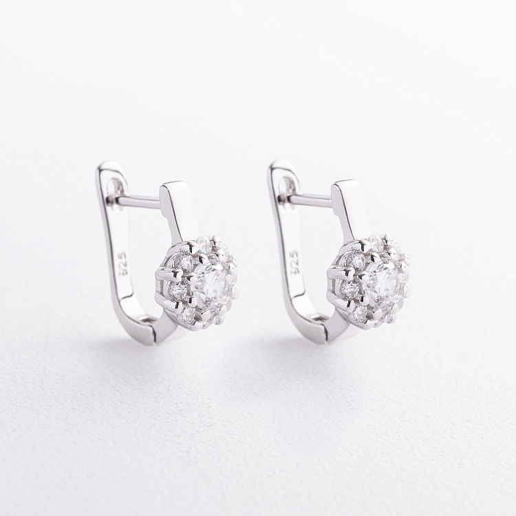 Серебряные серьги "Цветочки" с фианитами 123548 от ювелирного магазина Оникс