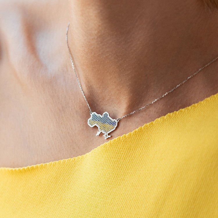 Золоте кольє "Україна" з блакитними та жовтими діамантами 727041121 від ювелірного магазину Онікс