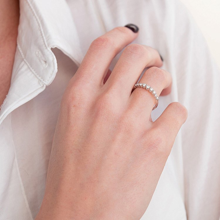 Золота каблучка з діамантами кб0372nl від ювелірного магазину Онікс - 3