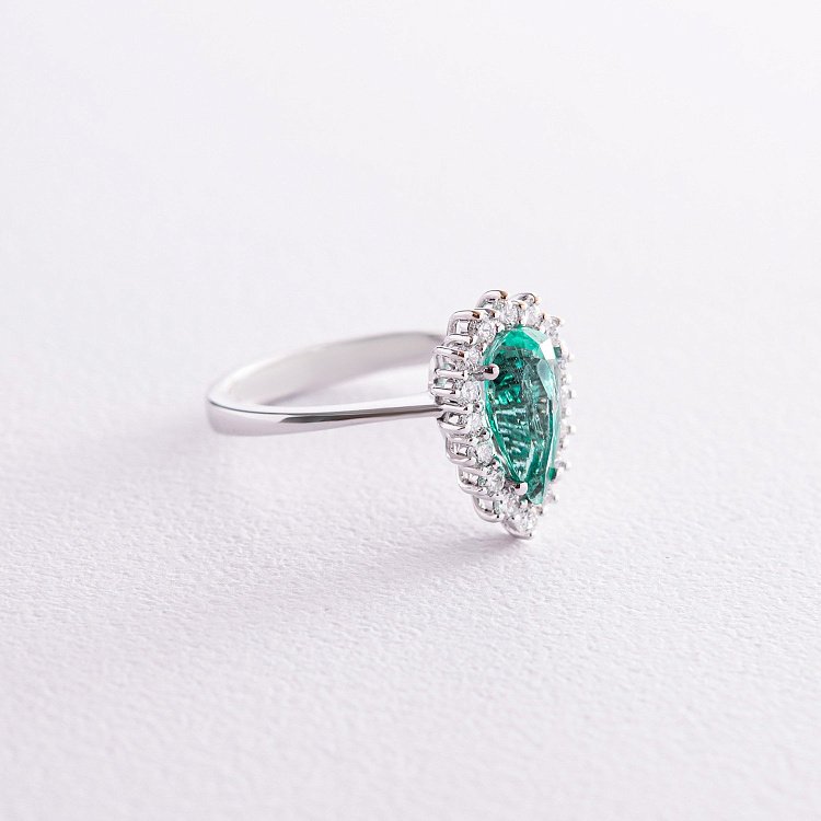 Золотое кольцо с изумрудом и бриллиантами 228851521 от ювелирного магазина Оникс - 2