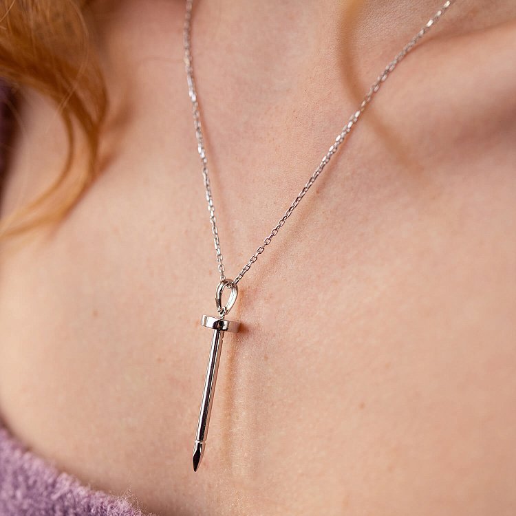 Колье "Гвоздь" в белом золоте кол02327 от ювелирного магазина Оникс - 5