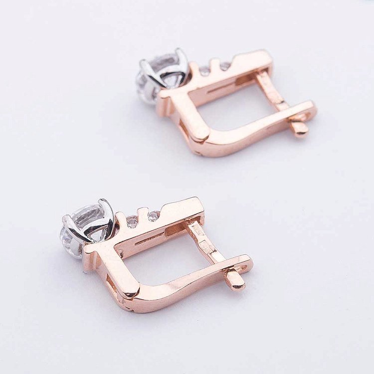 Золоті сережки з фіанітами с04122 від ювелірного магазину Онікс - 1