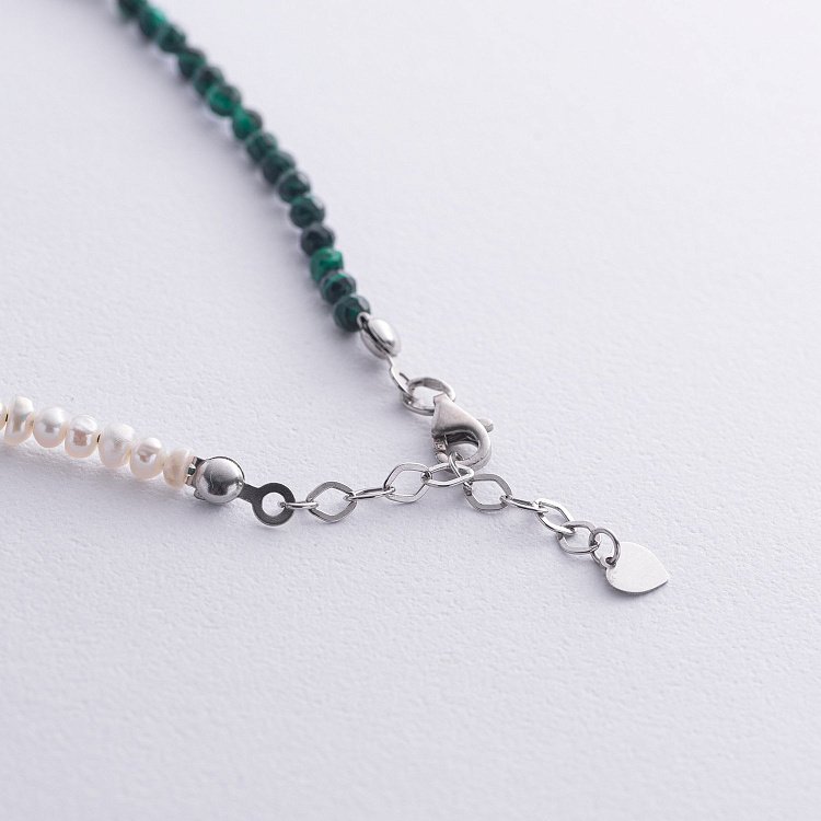 Срібний браслет "Перлинки та малахіт" на ногу 141660 від ювелірного магазину Онікс - 2