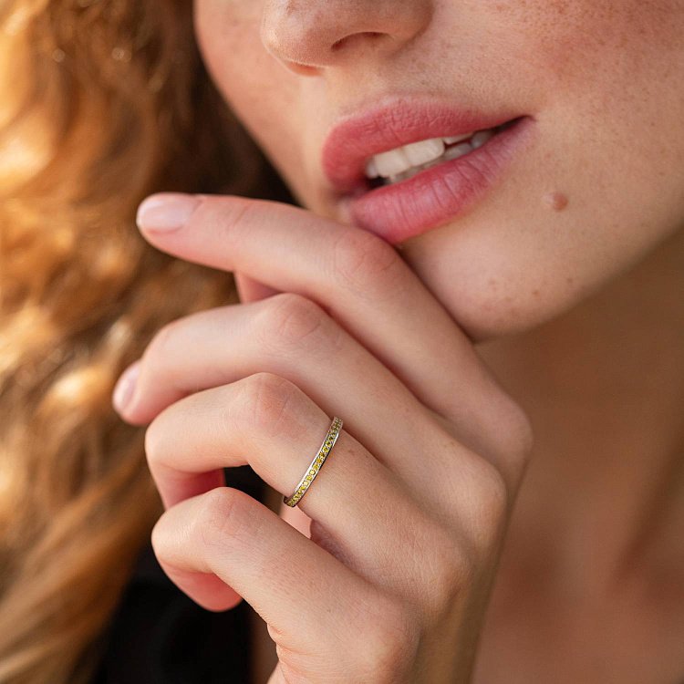 Золотое кольцо с желтыми бриллиантами 227001121 от ювелирного магазина Оникс - 1