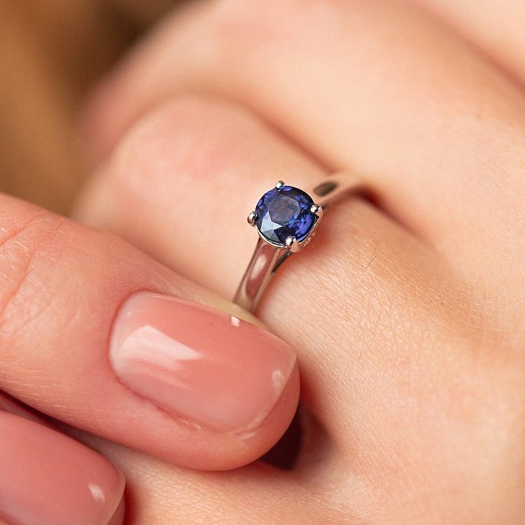 Золотое кольцо с сапфиром кб0109gl от ювелирного магазина Оникс - 3