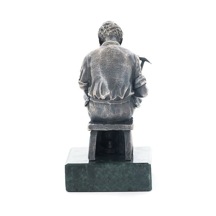 Срібна фігура ручної роботи "Єврейський швець за роботою" сер00049 від ювелірного магазину Онікс - 1